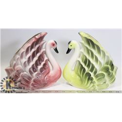 PINK AND YELLOW SWAN VASES. FROM 50'S.
