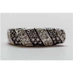 16) 14KT WHTIE GOLD PAIR OF DIAMOND EARRINGS