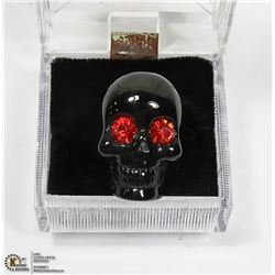 SKULL RING WITH GLASS EYES SIZE 10