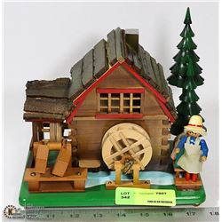 VOLKSKUNST WOOD ORNAMENTAL HOUSE