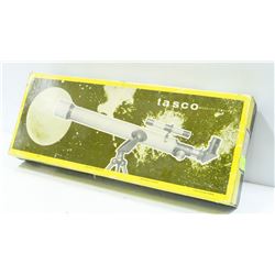 VINTAGE TASCO REFRACTOR TELESCOPE