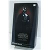 Image 1 : SIDESHOW 1:6 SCALE DARTH VADER HIGH DETAIL ACTION