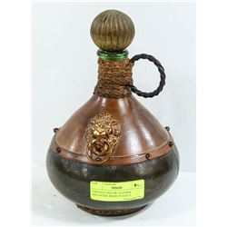 VINTAGE LIQUOR LEATHER DECANTER. MADE IN ITALY.
