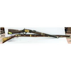 PAIR OF VINTAGE TOY RIFLES.