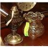 Image 1 : VINTAGE METAL AND GLASS OIL LAMP - DARK