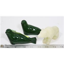 BEAR CARVING AND SEALS CARVING