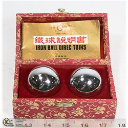 PAIR OF CHINESE MEDICINE BALLS