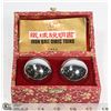 Image 1 : PAIR OF CHINESE MEDICINE BALLS