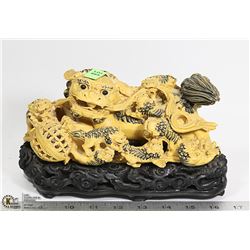 FOO DOG ORNAMENT