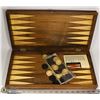Image 1 : WOOD CARVED BACKGAMMON SET