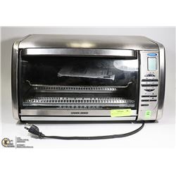 B&D TOASTER OVEN