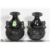 Image 1 : LOT OF 2 SOAPSTONE VASES