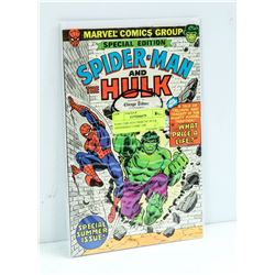 RARE CHICAGO TRIBUNE HULK SPIDERMAN COMIC NM