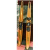 Image 1 : SET OF VINTAGE THE WINNER WESTERN WATER SKIS