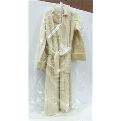 THE HUDSON BAY COMPANY SIZE M KNITTED LONG COAT.