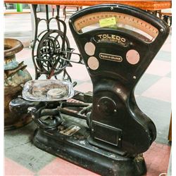 LARGE BLACK SCALE "TOLDEO"