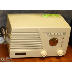 NORTHERN ELECTRIC BAKELITE RADIO MODEL 5404
