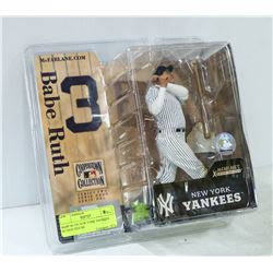 BABE RUTH NEW YORK YANKEES ACTION FIGURE