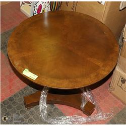 VINTAGE LANE WOOD END TABLE