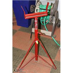 RED ADJUSTABLE PIPE STAND