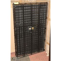 MEDIUM SIZE DOG KENNEL