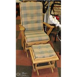 HOMEMADE GLIDER WITH OTTOMAN