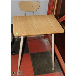 SCHOOL DESK