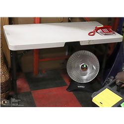 LIFETIME FOLDING TABLE