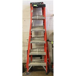 2PCS 6 FOOT FIBERGLASS LADDER