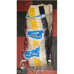 HUDSONS BAY CO BLANKET 4 LINE