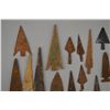Image 3 : COLLECTION OF METAL ARROWHEADS