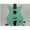 Image 2 : DANELECTRO CONVERTIBLE GUITAR