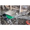 Image 1 : Fertilizer Spreader