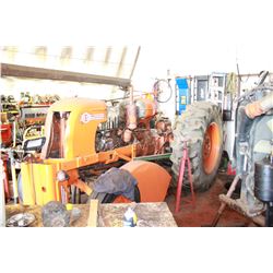 Cockshutt E5 - May be running or will sell for parts