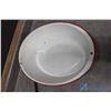 Image 8 : (3) Pieces of Enamelware