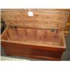 Image 2 : LIFT TOP CEDAR CHEST