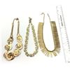 Image 2 : 3-VITNAGE GOLD TONED NECKLACE DIFF STYLES: