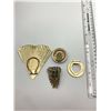 Image 3 : 4-VINTAGE GOLD TONED COLLAR PINS (1)MARKED
