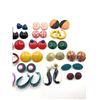 Image 3 : 24-PAIRS OF 80s RETRO PIERCED EARRINGS