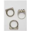 Image 6 : 3-UNIQUE STERLING RINGS WITH A SQUARE-LIKE