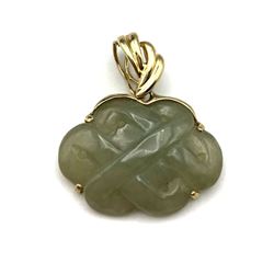 14K PENDANT W GREEN STONE