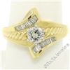 Image 4 : 18kt Yellow and White Gold 0.90 ctw Round and Baguette Diamond Ring