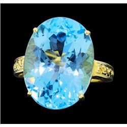 14KT Yellow Gold Ladies 22.50 ctw Blue Topaz Ring