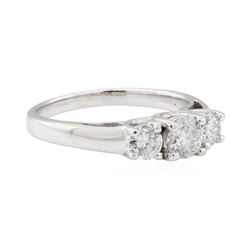 0.92 ctw Diamond Ring - 14KT White Gold