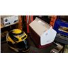 Image 1 : IGLOO COOLER AND CIRUS MOTORCYCLE HELMET