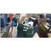 Image 1 : Box of water bottles and ottlites - store returns