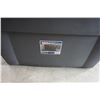 Image 2 : 6 LARGE STERILITE AND RUBBERMAID TOTES WITH LIDS