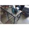 Image 1 : BENCH GRINDER ON TABLE