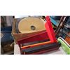 Image 2 : STEEL WOOL POLISHING PADS, ROAD FLARES AND POLISHING PADS