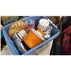 Image 1 : HAMPER OF DRINK COOLERS